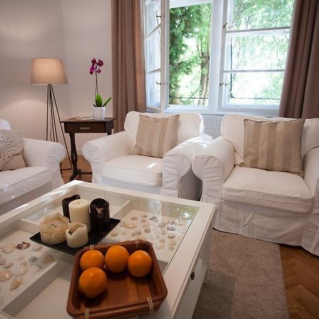 Business Appartements "Villa Muenz" Πούλα Εξωτερικό φωτογραφία