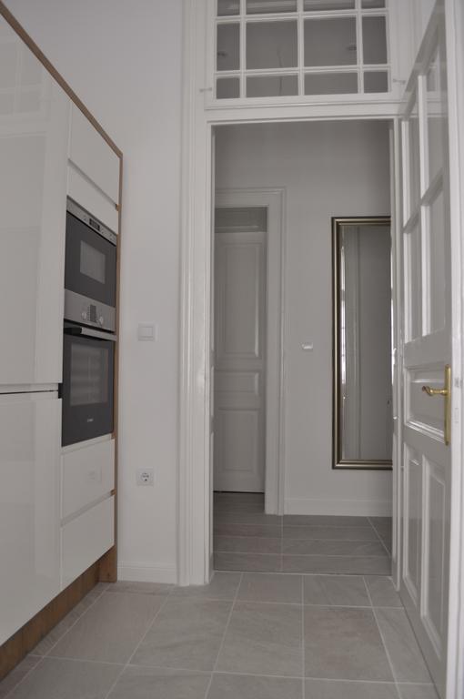 Business Appartements "Villa Muenz" Πούλα Εξωτερικό φωτογραφία