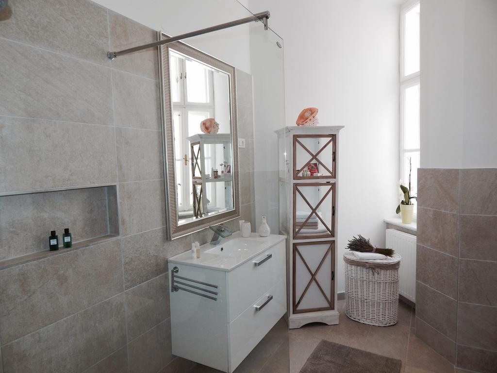 Business Appartements "Villa Muenz" Πούλα Εξωτερικό φωτογραφία